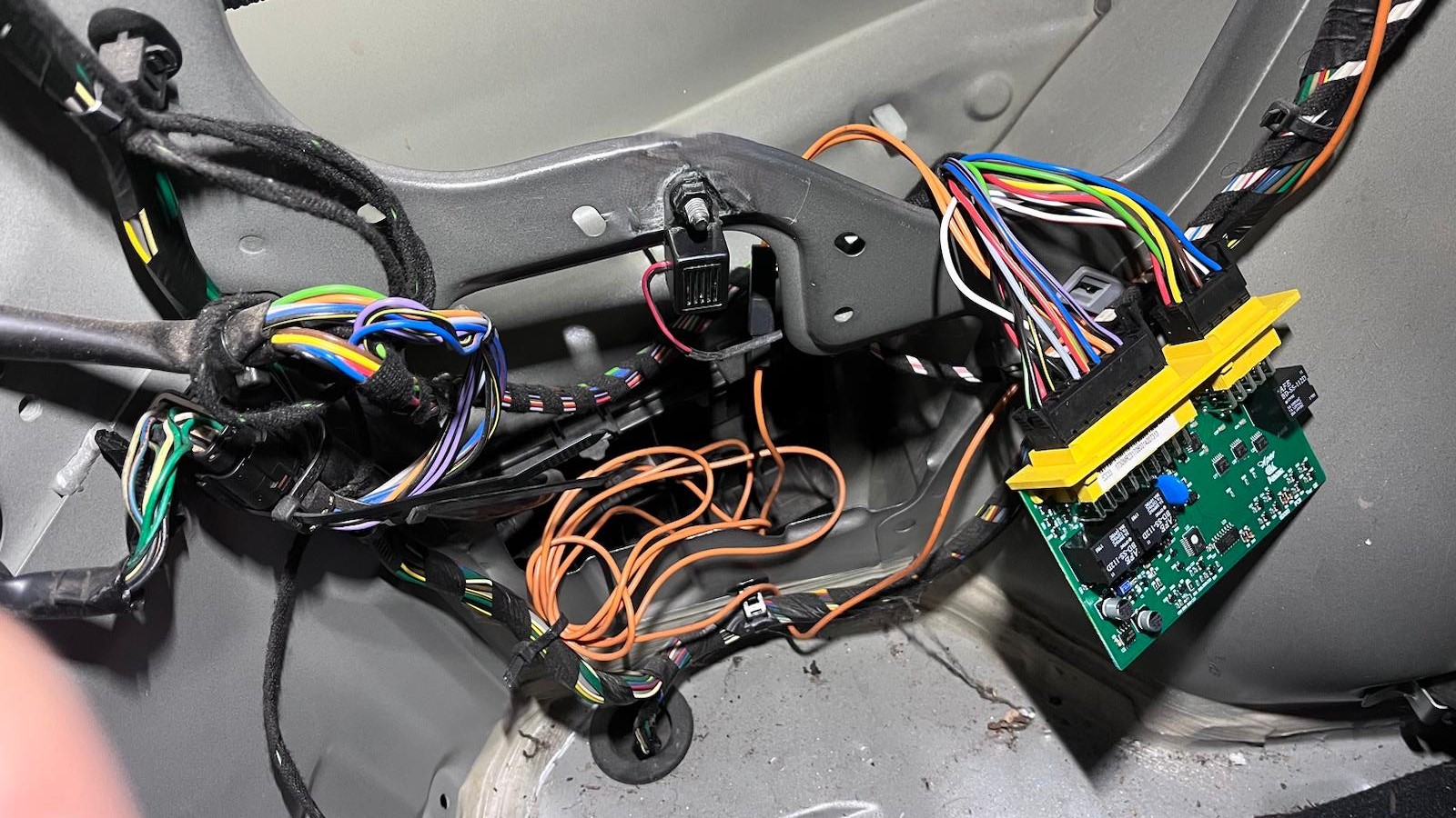 Autoservis Elen - Šlapanice Oprava Elektroinstalace